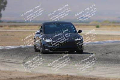 media/Sep-20-2025-Extreme Speed (Sat) [[1fcc23683c]]/Orange (Mid Intermediate)/Session 2 (Sunrise)/